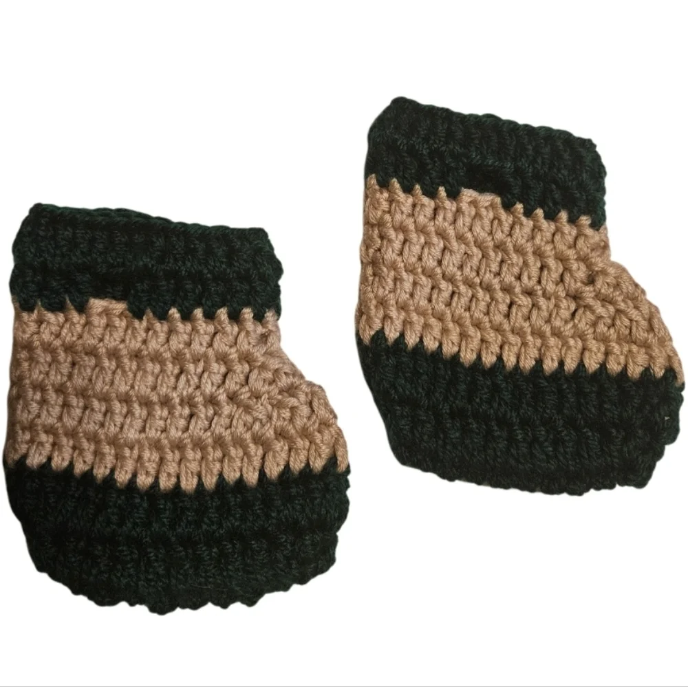 Hand Crafted Newborn 3-pc Set Crochet Photography props Hat diaper cover-up boot - Picture 16 of 17